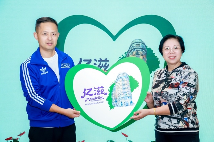 億滋中國與社區(qū)結成環(huán)保搭子，科普可回收餅干薄膜包裝知識