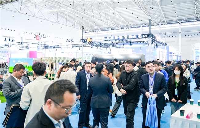 聚勢世界灣區(qū)，共繪綠色發(fā)展新藍圖！2025鴻威&#183;世界環(huán)保產業(yè)博覽會8月8日重磅開啟