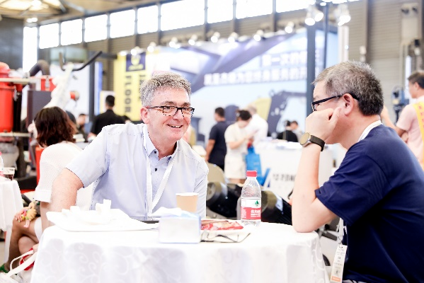 WOCA博覽會，出口好平臺 | 政策賦能&#215;全球視野！WOCA 2025助地坪企業(yè)“零門檻”出海，搶占萬億國際市場！